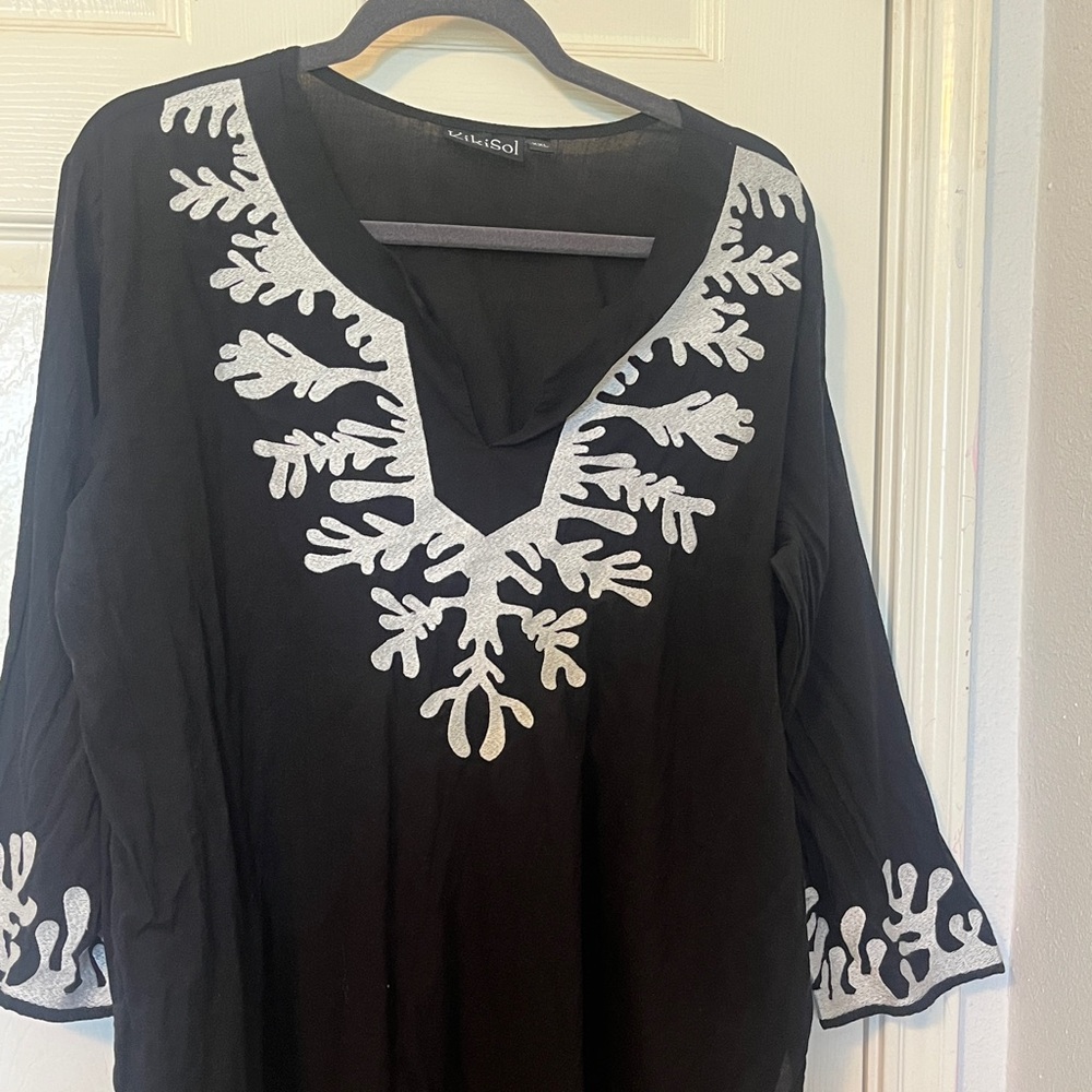 Swim cover up, black with white trim, XXL
